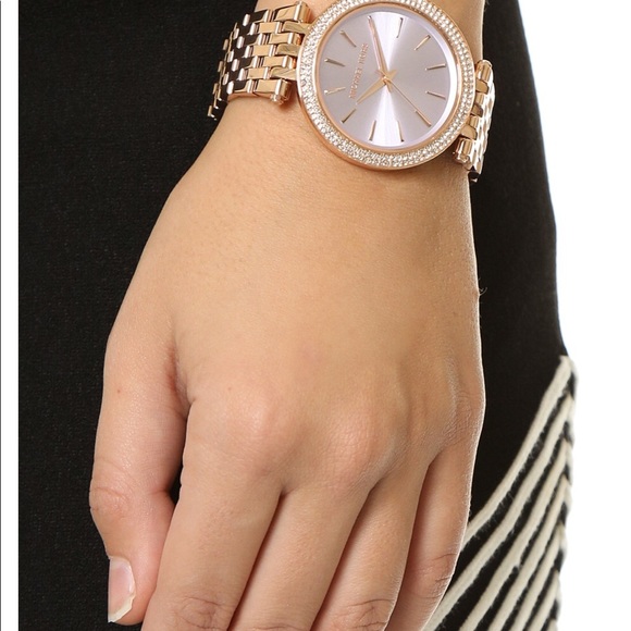 Michael Kors Rose Gold Darci Watch🌟 - Picture 2 of 6